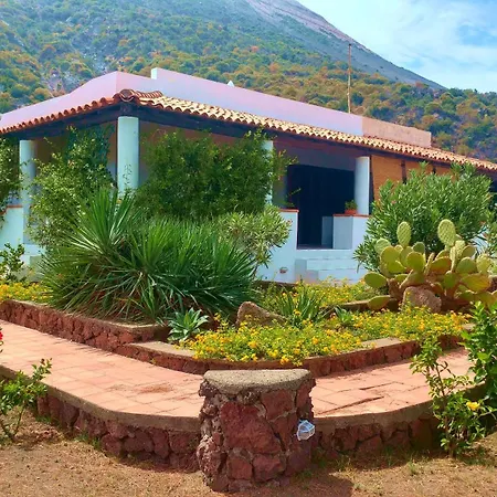 Σπίτι διακοπών Yellow House Di Giulia *